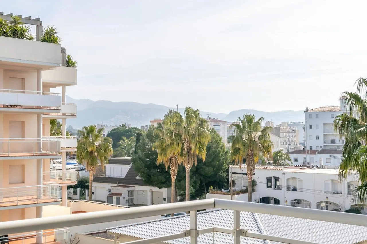 Apartamento Con Terraza Y Vista Piscina Apartment Roses Spain