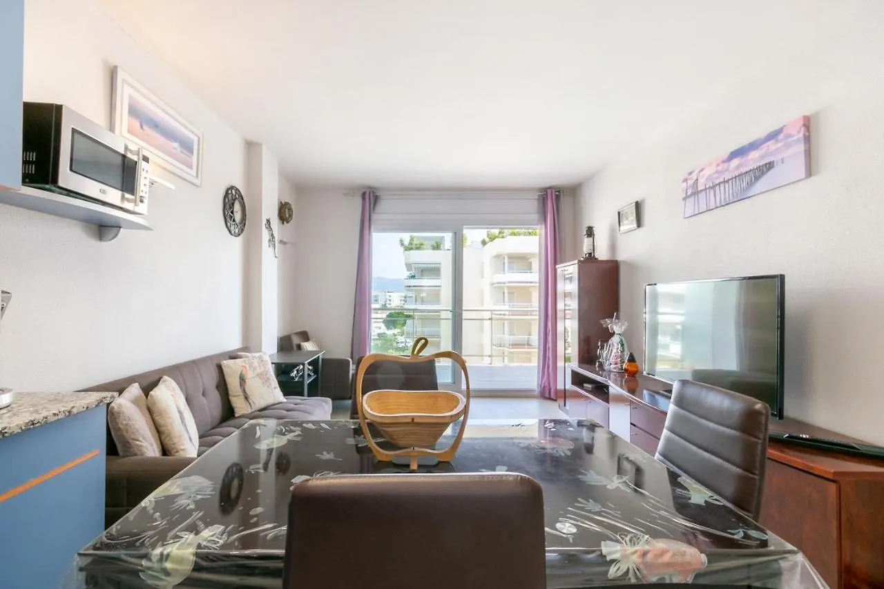 Apartamento Con Terraza Y Vista Piscina Apartment Roses Spain