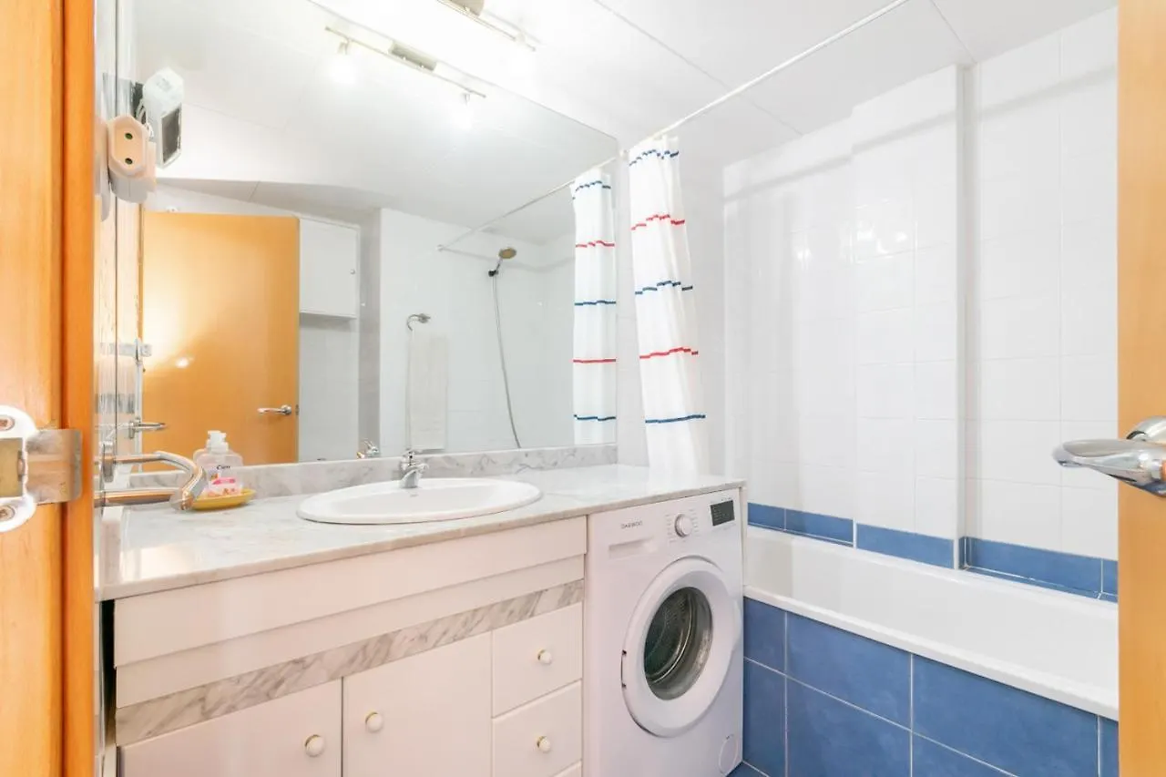 Apartamento Con Terraza Y Vista Piscina Apartment Roses Spain