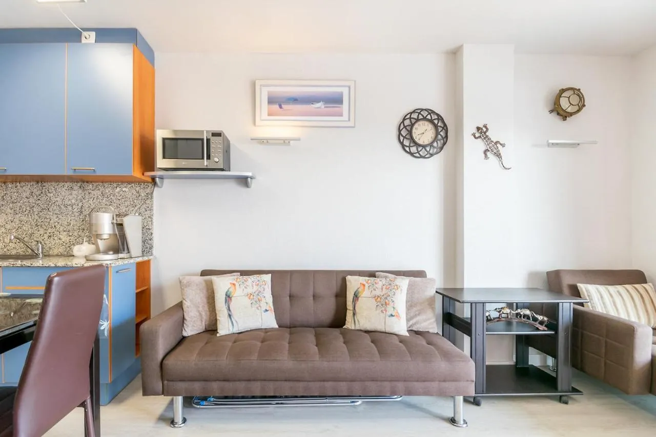 Apartamento Con Terraza Y Vista Piscina Apartment Roses